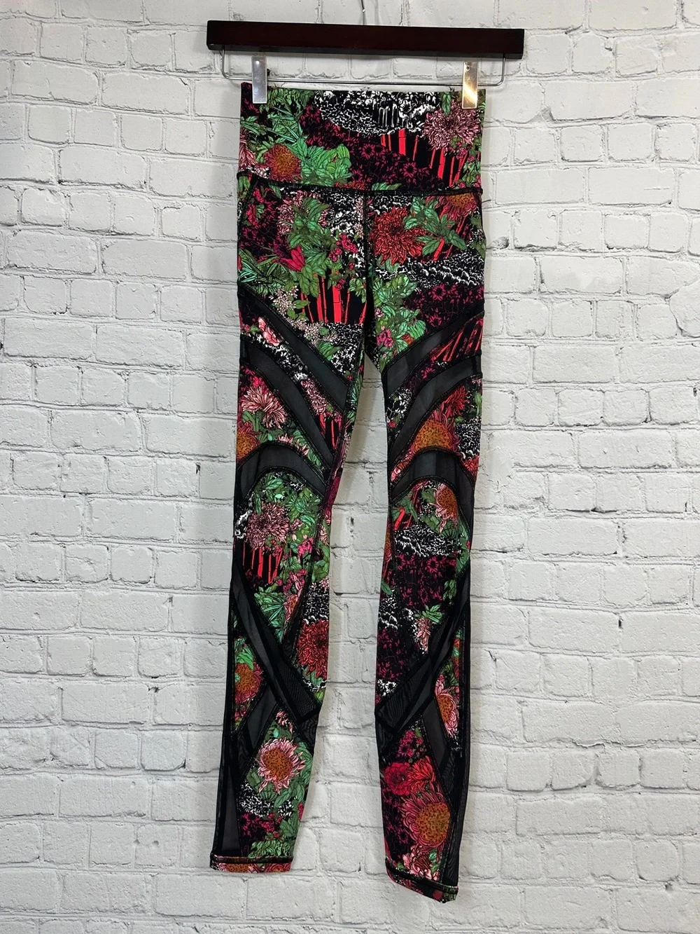 Lululemon Wunder Under Hi-Rise Tight Mesh 28